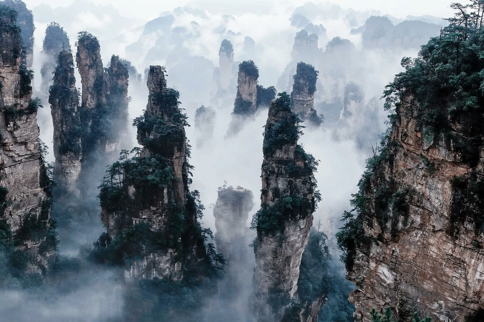 Wulingyuan Floating Mountain China Zhangjiajie Travel